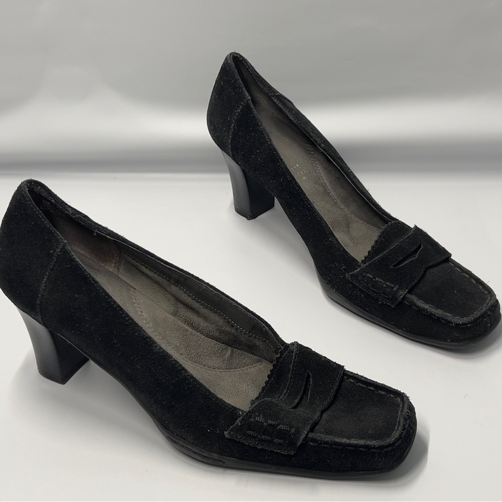 Aerosoles women’s 8B Black Slip On Heels